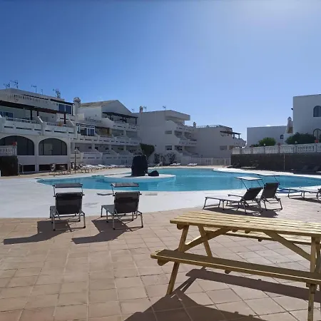 Apartamento Con Piscina Y Vistas -le Petit Paradis